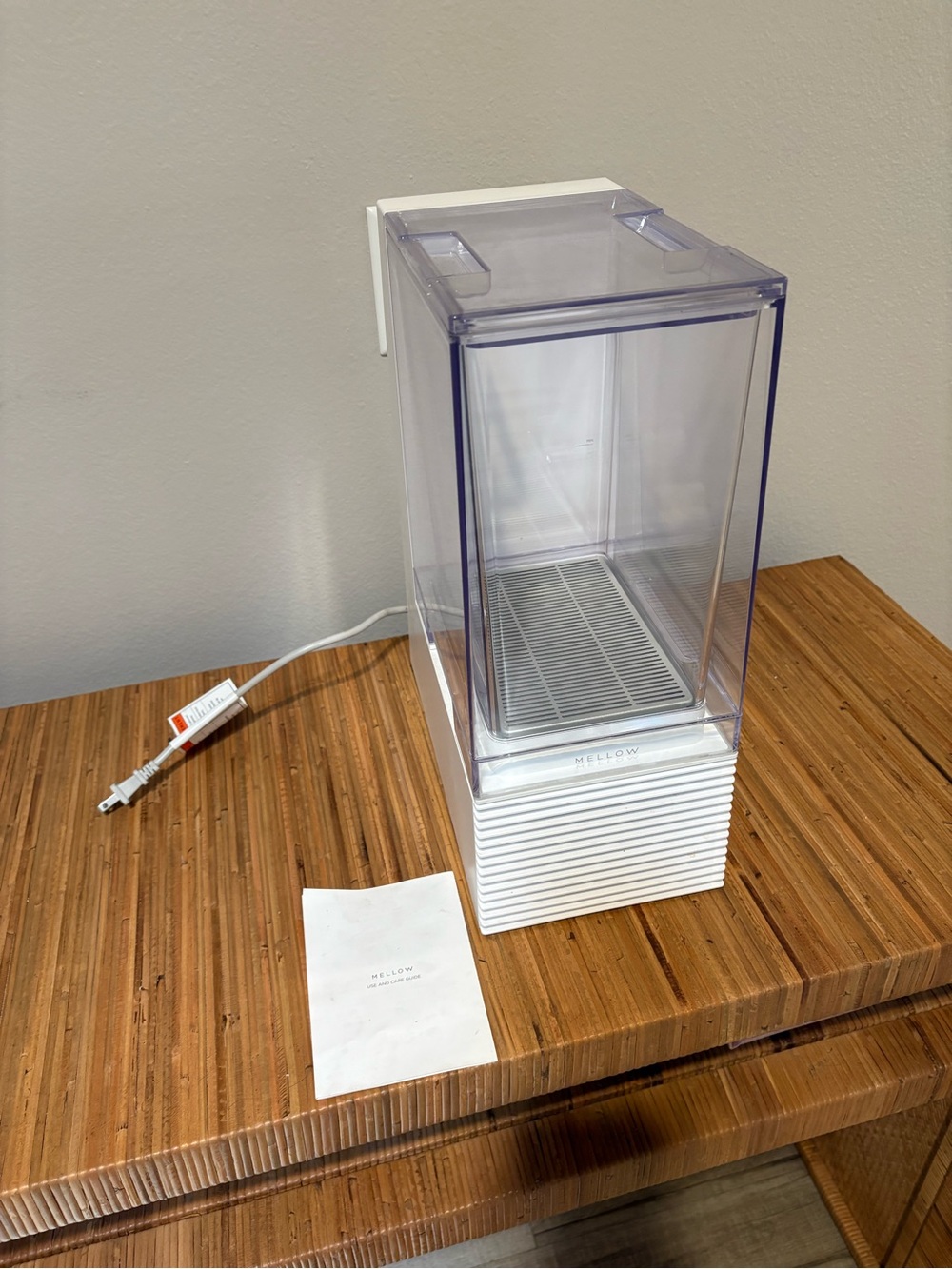 Mellow Sous Vide Precision Cooker – White – With Reservoir & Manual